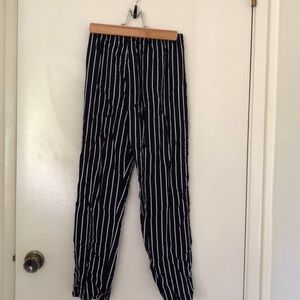 Brandy Melville pants